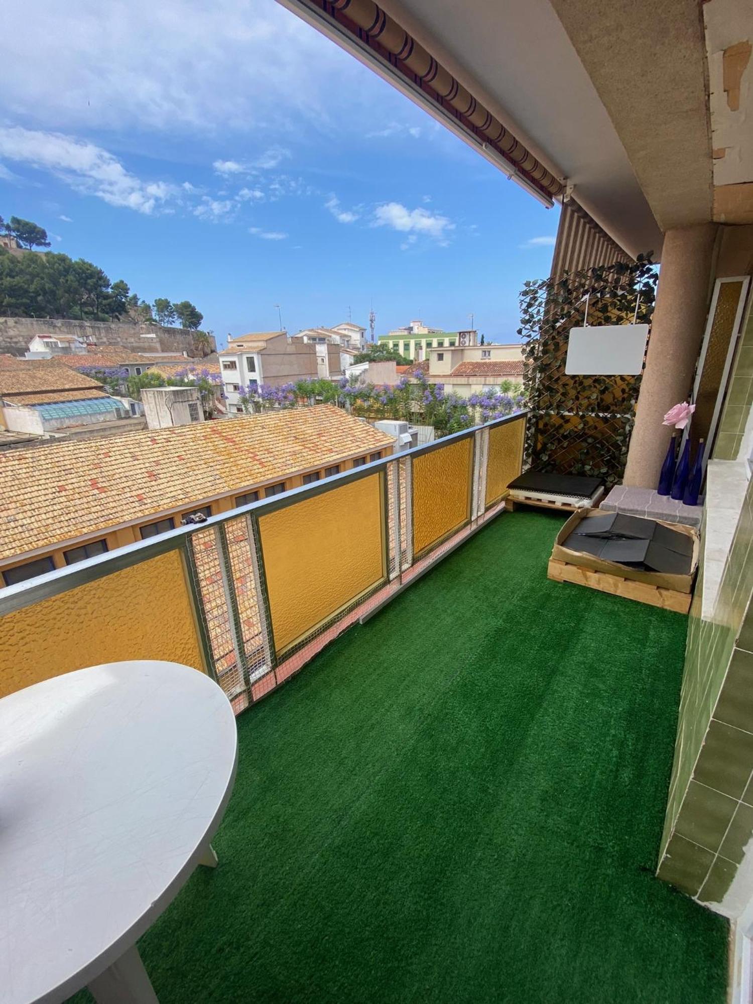 Habitacion Triple En El Centro Con Vistas Denia Εξωτερικό φωτογραφία