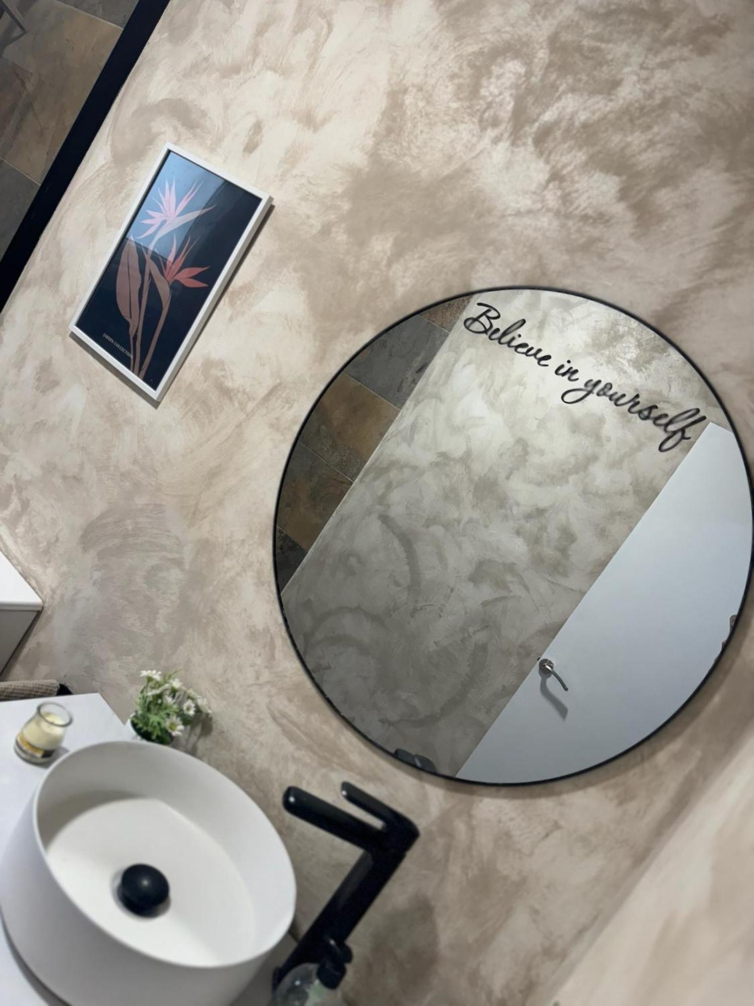 Habitacion Triple En El Centro Con Vistas Denia Εξωτερικό φωτογραφία